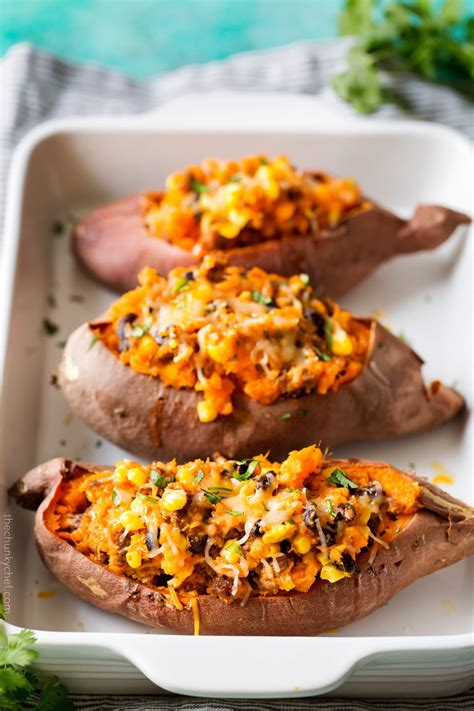 How many protein are in kale and chorizo stuffed baked sweet potato - calories, carbs, nutrition