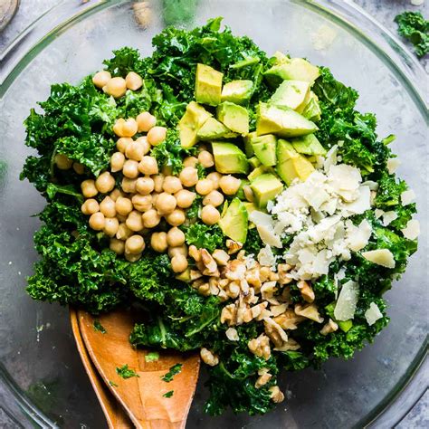 How many protein are in kale salad - calories, carbs, nutrition