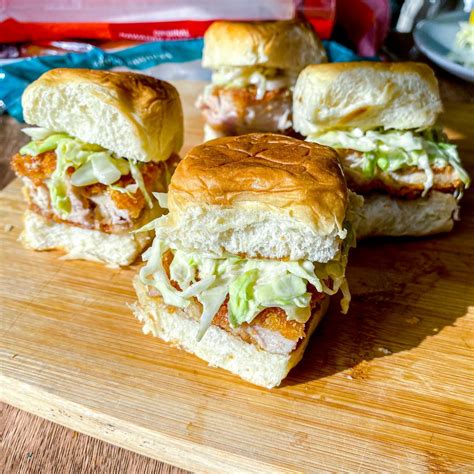 How many protein are in katsu chicken slider - calories, carbs, nutrition