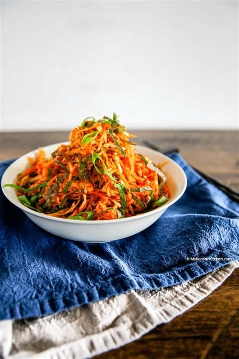 How many protein are in korean style slaw - calories, carbs, nutrition