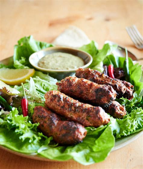 How many protein are in lamb seekh kebabs - calories, carbs, nutrition