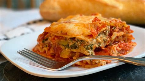 How many protein are in lasagna roasted vegetable marinara slc=3x4 hp - calories, carbs, nutrition