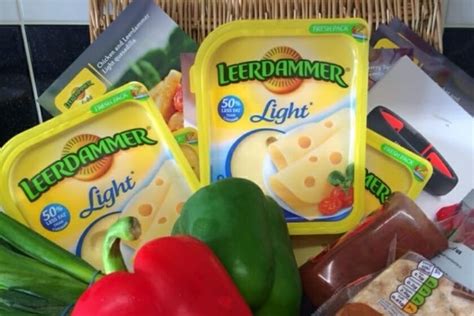 How many protein are in leerdammer light - calories, carbs, nutrition