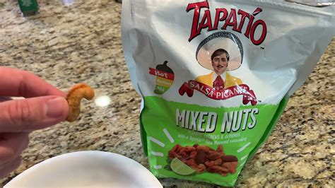 How many protein are in lime and chile mixed nuts - calories, carbs, nutrition