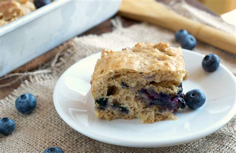 How many protein are in low fat blueberry coffee cake - calories, carbs, nutrition