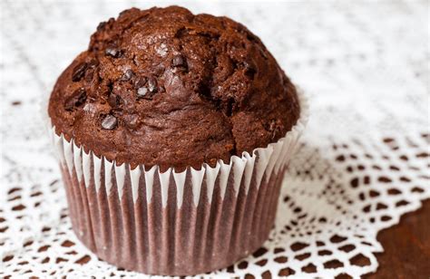 How many protein are in low fat chocolate muffin - calories, carbs, nutrition