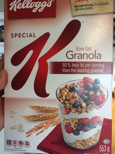 How many protein are in low fat granola cereal - calories, carbs, nutrition