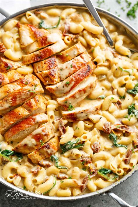 How many protein are in mac n cheese chicken mediterranean action - calories, carbs, nutrition