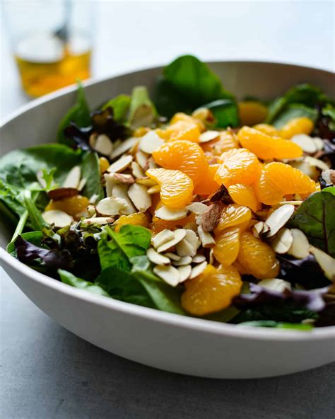 How many protein are in mandarin spinach salad - calories, carbs, nutrition