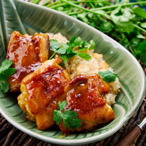 How many protein are in mango glazed chicken - 1/4 chicken - calories, carbs, nutrition