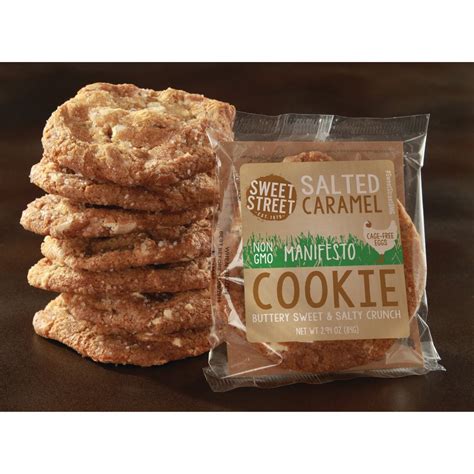 How many protein are in manifesto salted caramel cookies - calories, carbs, nutrition