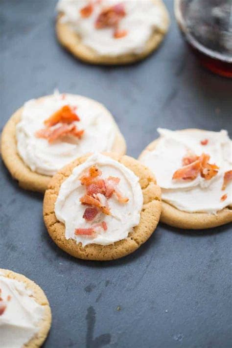 How many protein are in maple bacon cookie - calories, carbs, nutrition