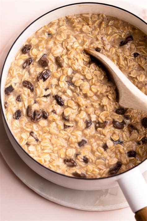 How many protein are in maple cinnamon raisin oatmeal - calories, carbs, nutrition