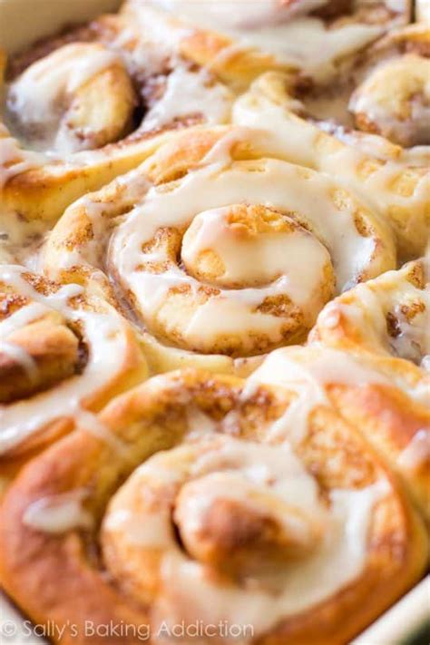 How many protein are in maple nut cinnamon roll, with frosting - calories, carbs, nutrition