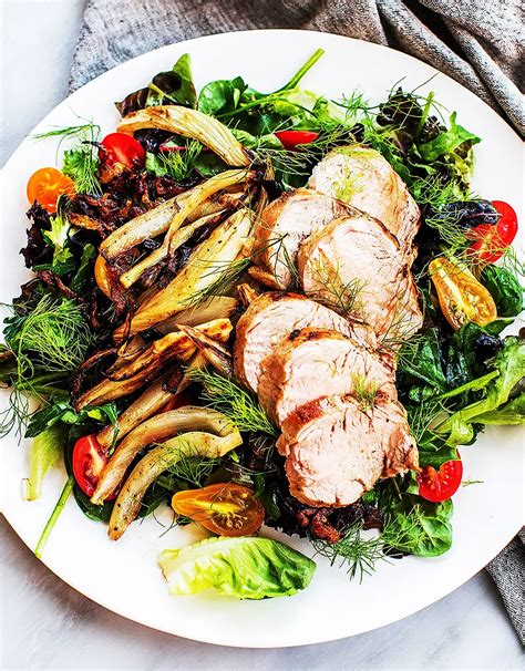 How many protein are in maple roasted pork salad - calories, carbs, nutrition
