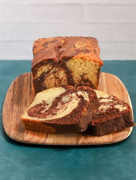 How many protein are in marble pound cake - calories, carbs, nutrition