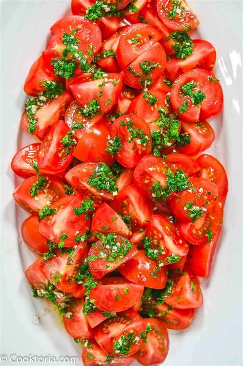 How many protein are in marinated tomato salad - calories, carbs, nutrition