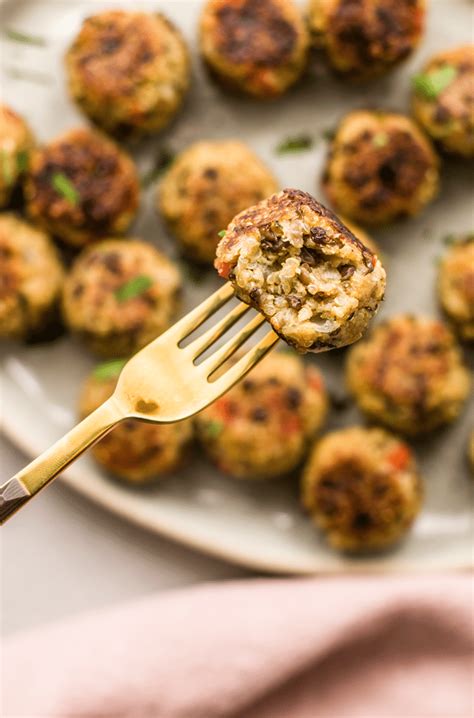 How many protein are in meatless meatballs - calories, carbs, nutrition