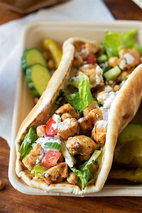 How many protein are in mediterranean grilled chicken white pita - calories, carbs, nutrition