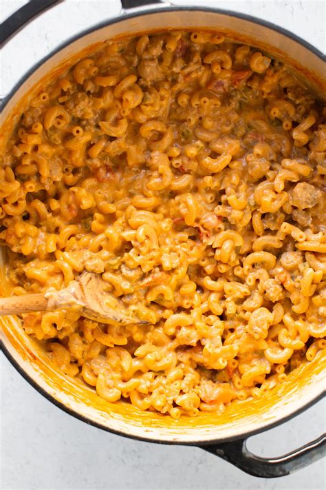 How many protein are in mexican mac n' cheese - calories, carbs, nutrition