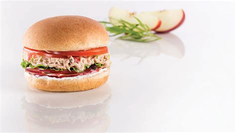 How many protein are in mindful lemon tarragon tuna sandwich - calories, carbs, nutrition