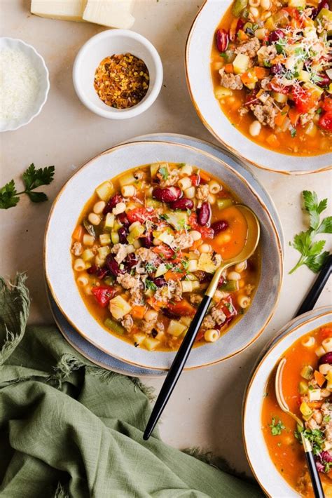 How many protein are in minestrone soup, red and white beans - calories, carbs, nutrition