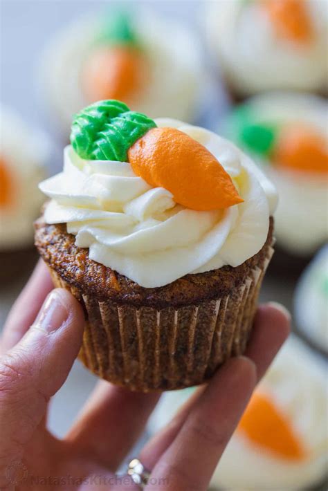 How many protein are in mini carrot cupcake - calories, carbs, nutrition