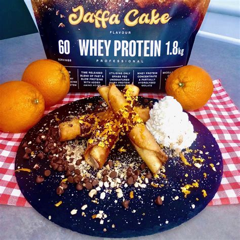How many protein are in mini jaffa cake roll - calories, carbs, nutrition