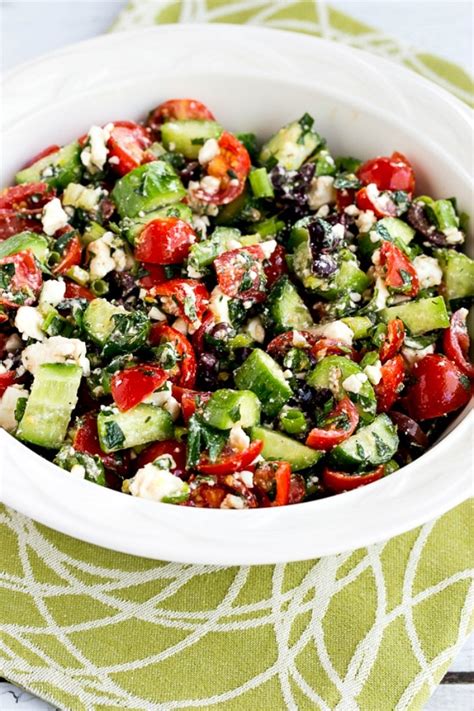 How many protein are in minted cucumber and tomato salad - calories, carbs, nutrition