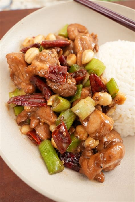 How many protein are in mongolian wok kung pao chicken - calories, carbs, nutrition