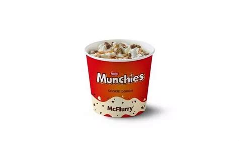 How many protein are in munchies® mcflurry - calories, carbs, nutrition