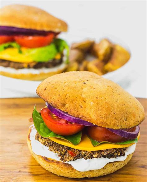 How many protein are in mushroom black bean quinoa burger- medium - calories, carbs, nutrition