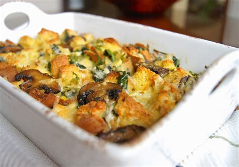 How many protein are in mushroom cheese strata - calories, carbs, nutrition