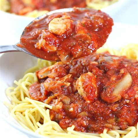 How many protein are in mushroom pepperoni marinara pasta - calories, carbs, nutrition