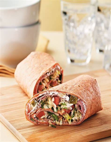 How many protein are in new york roast beef wrap - calories, carbs, nutrition