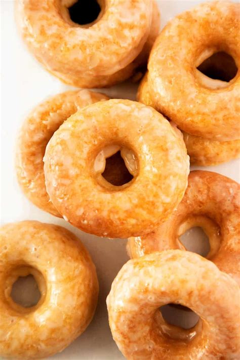 How many protein are in old fashion glazed donut - calories, carbs, nutrition