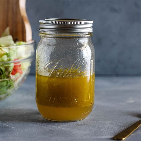 How many protein are in olive oil vinaigrette dressing - calories, carbs, nutrition