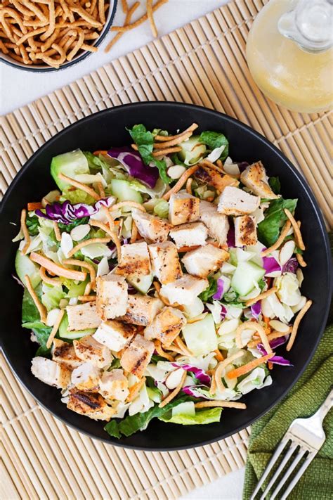 How many protein are in oriental chicken vegetable salad plate - calories, carbs, nutrition