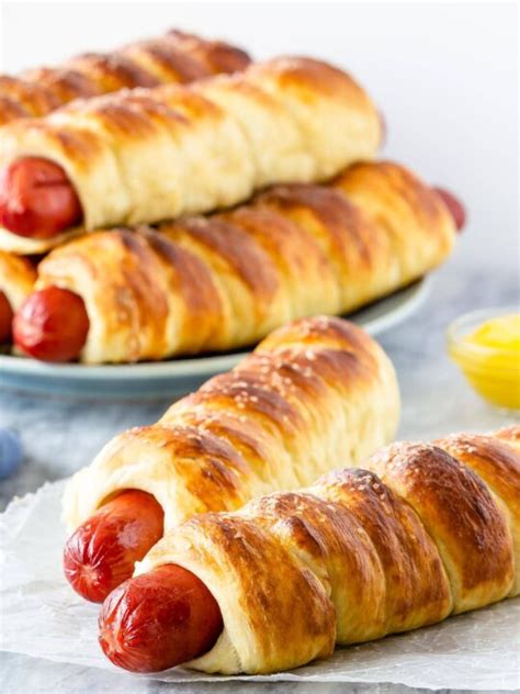 How many protein are in original pretzel dog - calories, carbs, nutrition