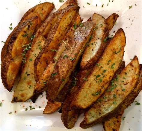 How many protein are in oven roast potato wedges - calories, carbs, nutrition