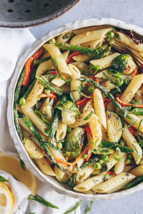 How many protein are in oven roasted vegetable penne - calories, carbs, nutrition