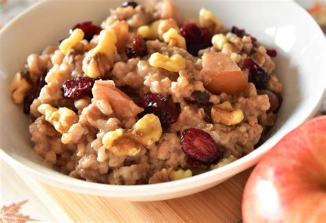 How many protein are in overnight oats with cranberry apple topping - calories, carbs, nutrition