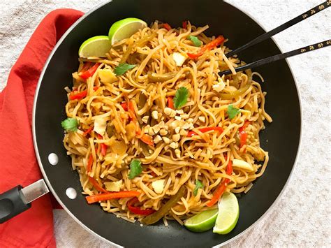 How many protein are in pad thai vegetables with rice vermicellia - calories, carbs, nutrition