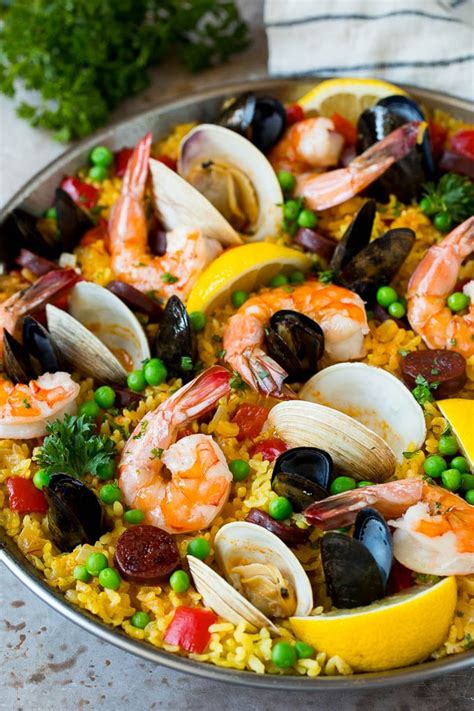 How many protein are in paella - calories, carbs, nutrition