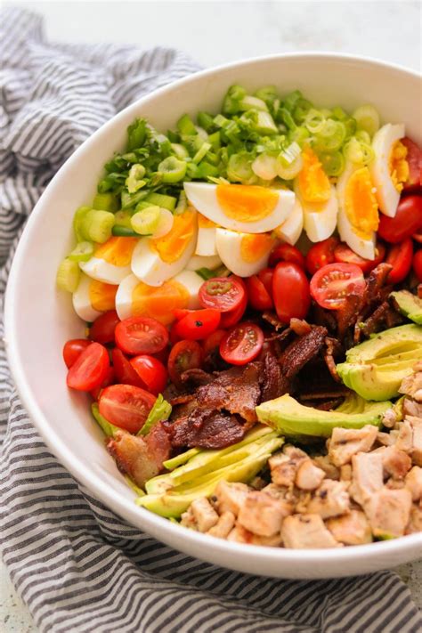 How many protein are in paleo chopped salad-large - calories, carbs, nutrition