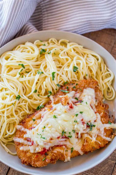 How many protein are in parmesan chicken breast with sauce - calories, carbs, nutrition