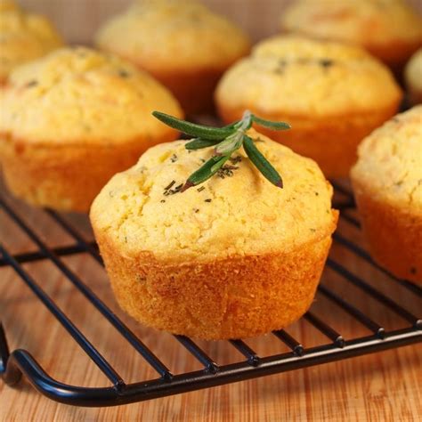 How many protein are in parmesan corn muffins - calories, carbs, nutrition