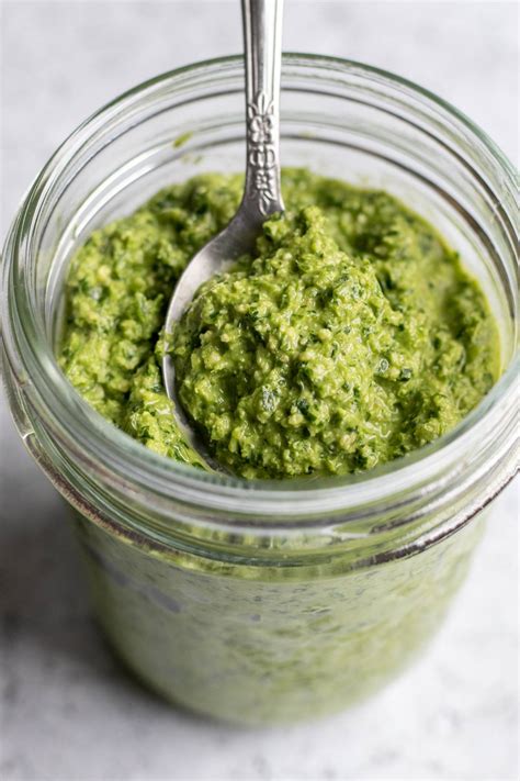 How many protein are in parsley pesto - calories, carbs, nutrition