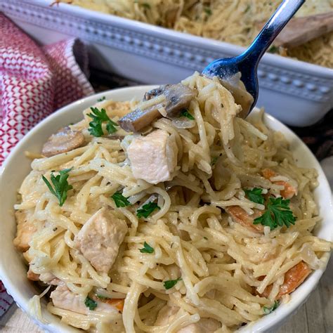 How many protein are in pasta, chicken tetrazzini (bostwick) - calories, carbs, nutrition