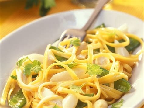 How many protein are in pasta exotica with snow peas - calories, carbs, nutrition